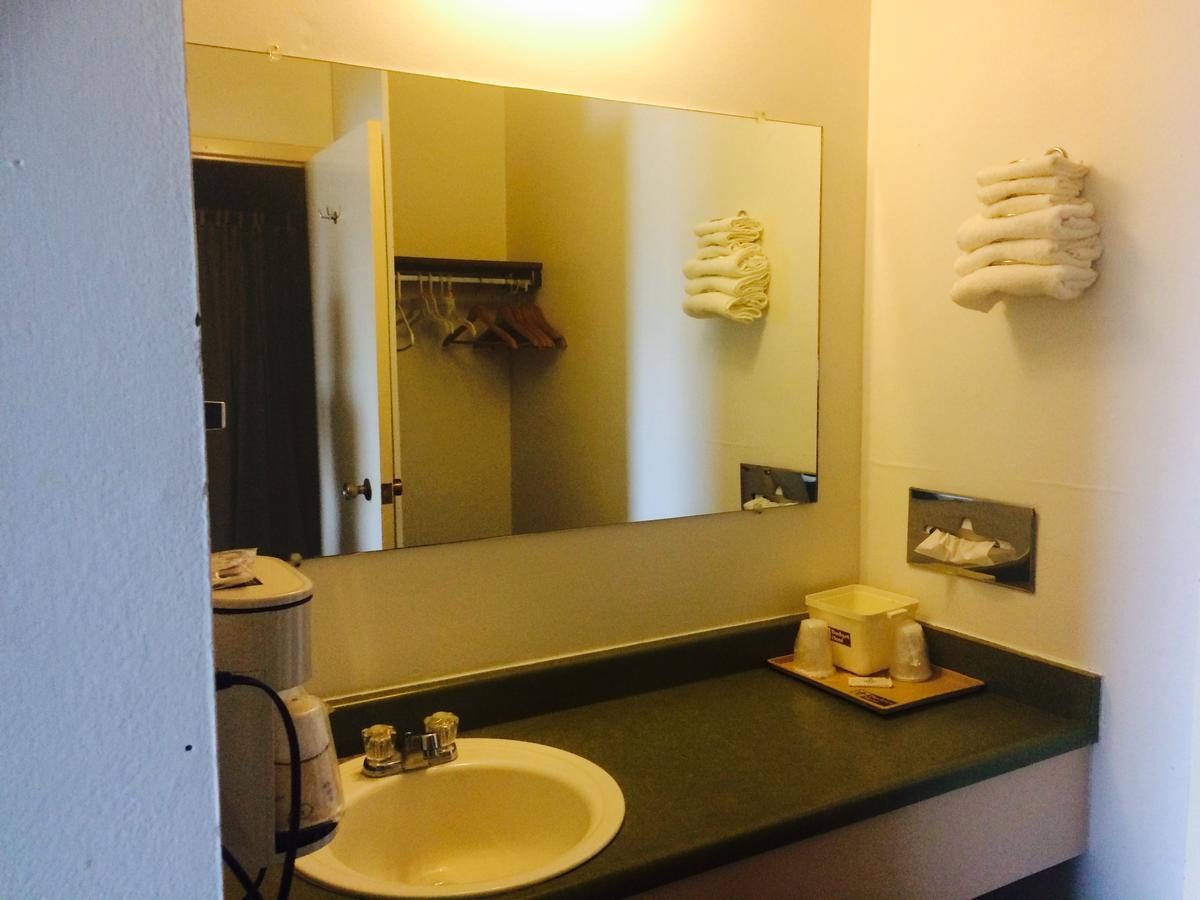 Budget Host Platte Valley Inn Julesburg Exterior foto